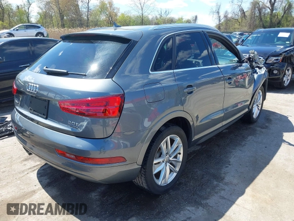 2017 Audi Q3 Premium Plus z VIN WA1JCCFS5HR003127, wystawiony jako IAAI lot #42060877 z przebiegiem 78 881 mil mil oraz . Historia ofert i sprzedaży dostępna na DreamBid. Obrazek 4.