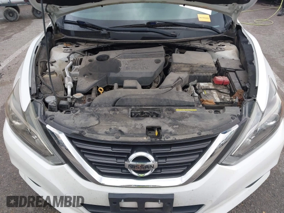 2017 Nissan Altima SR with VIN 1N4AL3AP0HN345977, listed as a IAAI auction lot 41937530 with 121,292 mi miles and . Bid and sale history available at carsss.com. Image 10.