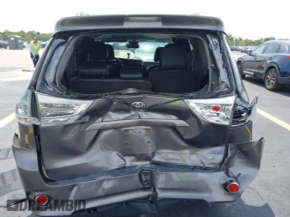 2015 Toyota Sienna SE with VIN 5TDXK3DC2FS552698, listed as a IAAI auction lot 42253119 with 110,710 mi miles and . Bid and sale history available at DreamBid. Image 16.
