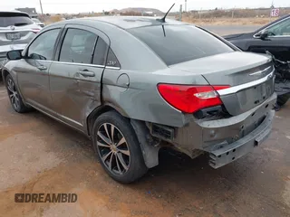 2013 Chrysler 200 Touring with VIN 1C3CCBBB4DN546912, listed as a IAAI auction lot 41786895 with 185,263 mi miles. Bid and sale history available at carsss.com. Image 3.