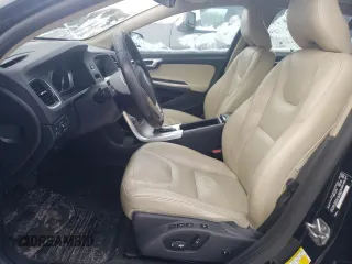 2017 Volvo V60 Premier with VIN YV140MEK6H1344578, listed as a Copart auction lot 44699995 with 89,767 mi miles and Salvage Title. Bid and sale history available at carsss.com. Image 7.