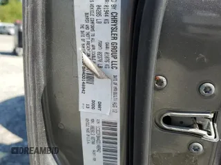 2013 Dodge Dart SXT z VIN 1C3CDFBA4DD148942, wystawiony jako Copart lot #59503165 z przebiegiem 111 504 mil mil oraz Szkoda całkowita • Salvage title. Historia ofert i sprzedaży dostępna na DreamBid. Obrazek 12.