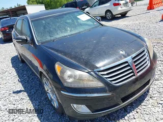 2013 Hyundai Equus Signature with VIN KMHGH4JH8DU067653, listed as a IAAI auction lot 42196105 with 164,333 mi miles and . Bid and sale history available at DreamBid. Image 1.