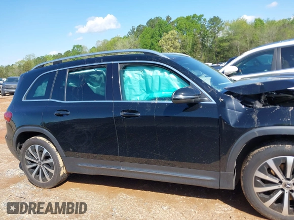 2020 Mercedes-Benz GLB 250 z VIN W1N4M4GB1LW042630, wystawiony jako IAAI lot #41981299 z przebiegiem 66 708 mil mil oraz . Historia ofert i sprzedaży dostępna na DreamBid. Obrazek 13.