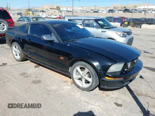 2006 Ford Mustang GT Deluxe with VIN 1ZVHT82H265136232, listed as a IAAI auction lot 41918846 with 168,059 mi miles. Bid and sale history available at carsss.com. Image 1.