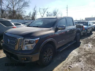 2018 Nissan Titan SV z VIN 1N6AA1E59JN513437, wystawiony jako Copart lot #40815504 z przebiegiem 93 917 mil mil oraz Szkoda całkowita • Salvage title. Historia ofert i sprzedaży dostępna na DreamBid. Obrazek 1.