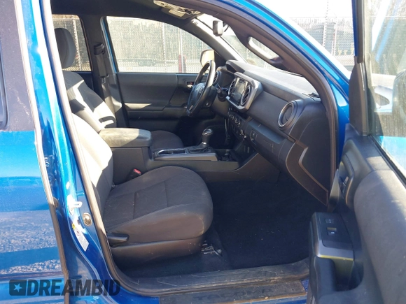 2017 Toyota Tacoma SR5 with VIN 5TFCZ5AN9HX065765, listed as a IAAI auction lot 41652944 with 82,590 mi miles and . Bid and sale history available at DreamBid. Image 5.