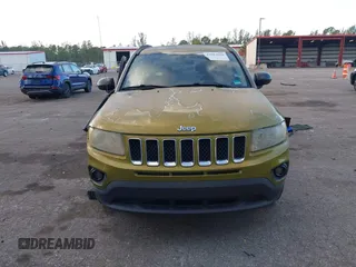 2012 Jeep Compass Sport with VIN 1C4NJCBA9CD633975, listed as a IAAI auction lot 42083500 with 190,412 mi miles and . Bid and sale history available at carsss.com. Image 12.