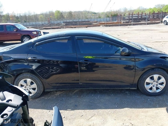 2016 Hyundai Elantra SE with VIN KMHDH4AE2GU641130, listed as a IAAI auction lot 41929284 with 122,688 mi miles. Bid and sale history available at carsss.com. Image 13.