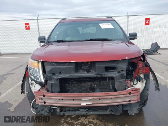 2014 Ford Explorer XLT with VIN 1FM5K8D83EGA68639, listed as a IAAI auction lot 41768529 with 176,579 mi miles and . Bid and sale history available at carsss.com. Image 13.
