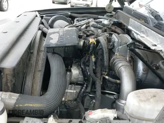 2019 Chevrolet Silverado 2500HD High Country with VIN 1GC1KUEY5KF218942, listed as a IAAI auction lot 42230718 with 170,000 mi miles and . Bid and sale history available at DreamBid. Image 19.