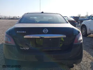 2012 Nissan Maxima 3.5 S with VIN 1N4AA5AP4CC841483, listed as a IAAI auction lot 41769087 with 187,600 mi miles. Bid and sale history available at carsss.com. Image 16.
