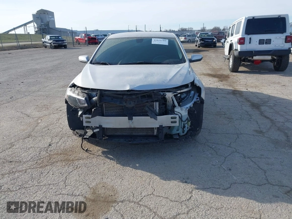 2018 Chevrolet Malibu LT with VIN 1G1ZD5ST8JF200017, listed as a IAAI auction lot 41859789 with 69,689 mi miles and . Bid and sale history available at DreamBid. Image 6.