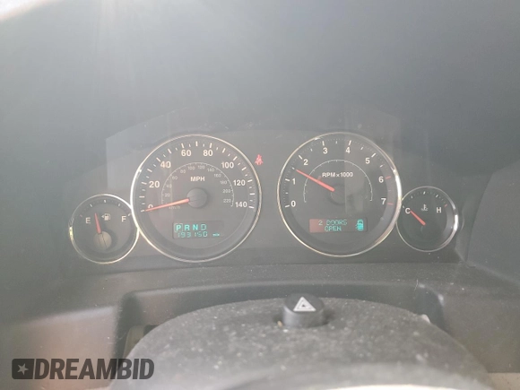 2007 Jeep Commander Limited с VIN 1J8HG58247C573325, выставлен на аукционе Copart как лот 55128725 с пробегом 193 150 миль миль и Списание • Salvage title. История ставок и продаж доступна на DreamBid. Изображение 9.