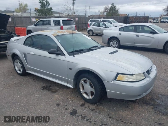 2000 Ford Mustang GT with VIN 1FAFP42X9YF173747, listed as a IAAI auction lot 41977220 with 169,097 mi miles. Bid and sale history available at carsss.com. Image 1.
