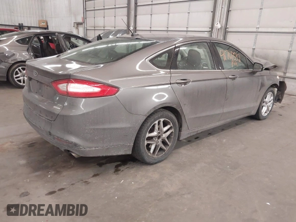 2014 Ford Fusion SE with VIN 3FA6P0HD9ER353329, listed as a IAAI auction lot 41763532 with 163,794 mi miles. Bid and sale history available at carsss.com. Image 4.