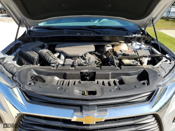 2020 Chevrolet Blazer LT with VIN 3GNKBDRS9LS588421, listed as a Copart auction lot 50704135 with 16,988 mi miles and Salvage Title. Bid and sale history available at carsss.com. Image 12.