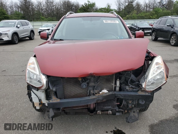 2011 Nissan Rogue SV z VIN JN8AS5MV1BW257562, wystawiony jako Copart lot #60112535 z przebiegiem 67 929 mil mil oraz Szkoda całkowita • Salvage title. Historia ofert i sprzedaży dostępna na DreamBid. Obrazek 5.