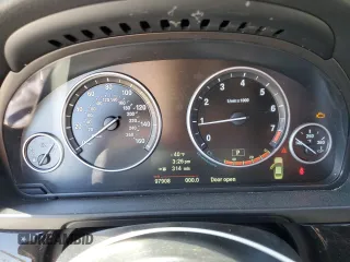 2012 BMW 5 Series 528i z VIN WBAXG5C57CDY30516, wystawiony jako Copart lot #55281415 z przebiegiem 97 908 mil mil oraz Szkoda całkowita • Salvage title. Historia ofert i sprzedaży dostępna na DreamBid. Obrazek 9.