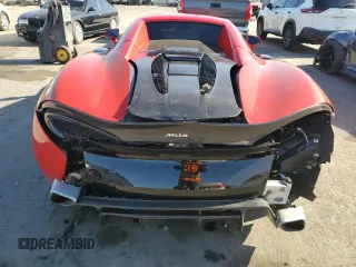 2019 McLaren 570S z VIN SBM13FAA3KW006503, wystawiony jako Copart lot #84487784 z przebiegiem Nie podano mil oraz Szkody całkowita. Historia ofert i sprzedaży dostępna na DreamBid. Obrazek 6.
