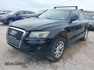 2011 Audi Q5 Premium Plus z VIN WA1LFAFP2BA088692, wystawiony jako IAAI lot #42433808 z przebiegiem 152 146 mil mil oraz . Historia ofert i sprzedaży dostępna na DreamBid. Obrazek 2.
