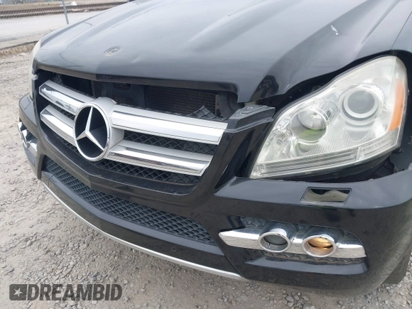 2011 Mercedes-Benz GL-Class GL 450 with VIN 4JGBF7BE9BA649538, listed as a IAAI auction lot 41789876 with 164,423 mi miles. Bid and sale history available at carsss.com. Image 12.