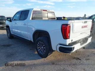 2021 GMC Sierra 1500 AT4 with VIN 1GTP9EED9MZ158044, listed as a IAAI auction lot 41192139 with 95,960 mi miles. Bid and sale history available at carsss.com. Image 3.