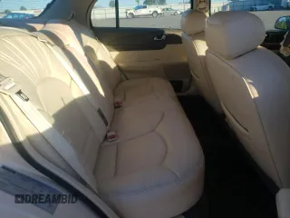 1998 Lincoln Continental with VIN 1LNFM97V3WY647762, listed as a Copart auction lot 77062294 with 153,553 mi miles and Salvage Title. Bid and sale history available at carsss.com. Image 10.