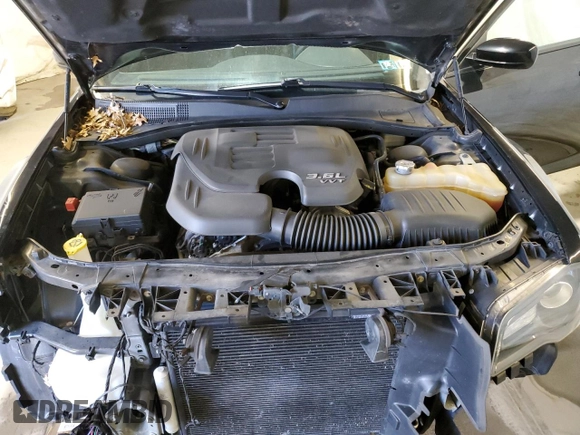 2015 Chrysler 300 with VIN 2C3CCAGG6FH787381, listed as a Copart auction lot 49518735 with 76,937 mi miles and Salvage Title. Bid and sale history available at carsss.com. Image 12.