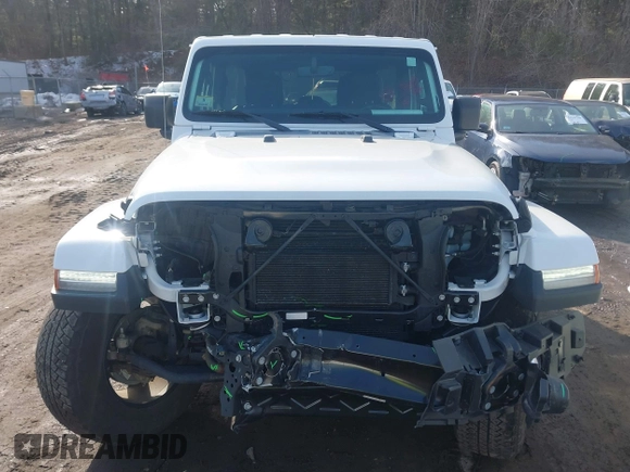 2021 Jeep Wrangler Unlimited Sahara with VIN 1C4HJXEG9MW532302, listed as a IAAI auction lot 41646755 with 32,893 mi miles and . Bid and sale history available at DreamBid. Image 13.