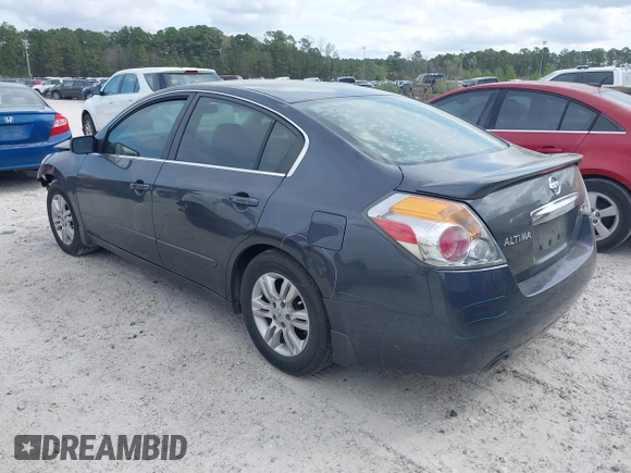 2012 Nissan Altima 2.5 S with VIN 1N4AL2AP9CN568411, listed as a IAAI auction lot 41917535 with 209,299 mi miles. Bid and sale history available at carsss.com. Image 3.