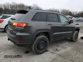 2021 Jeep Grand Cherokee Trailhawk with VIN 1C4RJFLG8MC565732, listed as a Copart auction lot 44925085 with 60,083 mi miles and Salvage title. Bid and sale history available at DreamBid. Image 3.