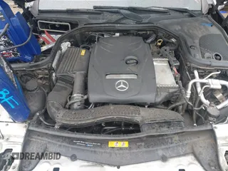 2019 Mercedes-Benz E-Class E 300 with VIN WDDZF4JB8KA526831, listed as a IAAI auction lot 41803511 with 120,412 mi miles. Bid and sale history available at carsss.com. Image 10.