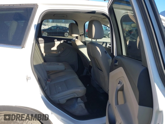 2013 Ford Escape SEL with VIN 1FMCU0HX9DUA51686, listed as a IAAI auction lot 40650669 with 86,442 mi miles. Bid and sale history available at carsss.com. Image 8.