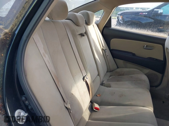 2008 Hyundai Elantra GLS z VIN KMHDU46D28U297649, wystawiony jako IAAI lot #42529442 z przebiegiem 156 498 mil mil oraz . Historia ofert i sprzedaży dostępna na DreamBid. Obrazek 8.