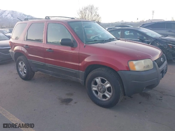 2003 Ford Escape XLT Popular 2 with VIN 1FMYU93143KC54170, listed as a IAAI auction lot 41763124 with 271,432 mi miles. Bid and sale history available at carsss.com. Image 1.