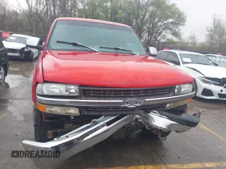 1999 Chevrolet Silverado 1500 LS with VIN 1GCEK14T6XZ153966, listed as a IAAI auction lot 41898476 with 246,792 mi miles. Bid and sale history available at carsss.com. Image 13.