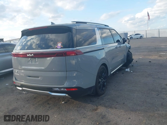 2024 Kia Carnival SX Prestige with VIN KNDNE5H35R6366419, listed as a IAAI auction lot 40725677 with 18,745 mi miles and . Bid and sale history available at DreamBid. Image 4.