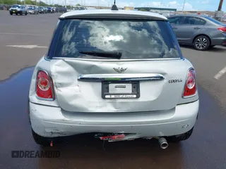 2011 MINI Hardtop with VIN WMWSU3C57BT095208, listed as a IAAI auction lot 42174483 with 70,447 mi miles and . Bid and sale history available at DreamBid. Image 6.