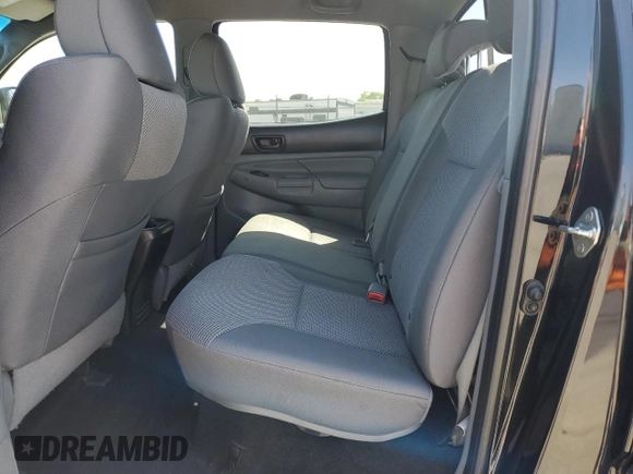 2014 Toyota Tacoma PreRunner with VIN 3TMJU4GN8EM160990, listed as a Copart auction lot 55619165 with 96,327 mi miles and Salvage Title. Bid and sale history available at DreamBid. Image 10.