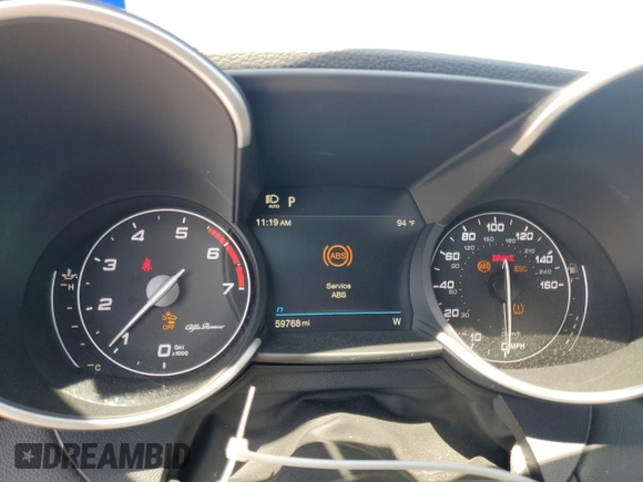 2020 Alfa Romeo Giulia Ti Sport с VIN ZARFAMBN1L7636628, выставлен на аукционе Copart как лот 56220145 с пробегом 59 768 миль миль и Списание • Salvage title. История ставок и продаж доступна на DreamBid. Изображение 9.