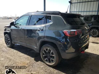 2018 Jeep Compass Trailhawk with VIN 3C4NJDDB6JT480491, listed as a Copart auction lot 58528185 with Not provided miles and Clean title. Bid and sale history available at DreamBid. Image 2.