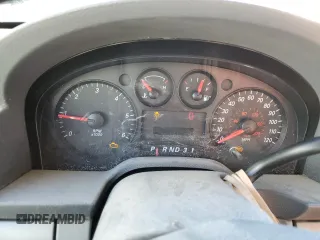 2005 Ford Freestar SE с VIN 2FMZA51675BA44440, выставлен на аукционе Copart как лот 86080294 с пробегом Не указан миль и Списание • Salvage title. История ставок и продаж доступна на DreamBid. Изображение 9.