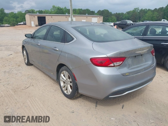 2015 Chrysler 200 Limited with VIN 1C3CCCAB6FN724992, listed as a IAAI auction lot 42051813 with 280,060 mi miles. Bid and sale history available at carsss.com. Image 3.