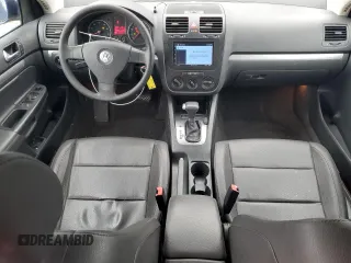 2006 Volkswagen Jetta z VIN 3VWRG81K06M785950, wystawiony jako Copart lot #87218214 z przebiegiem 129 955 mil mil oraz Szkoda całkowita • Salvage title. Historia ofert i sprzedaży dostępna na DreamBid. Obrazek 8.