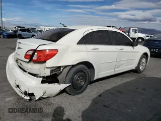 2008 Chrysler Sebring LX z VIN 1C3LC46K28N185899, wystawiony jako Copart lot #54858215 z przebiegiem 146 928 mil mil oraz Szkody całkowita. Historia ofert i sprzedaży dostępna na DreamBid. Obrazek 3.
