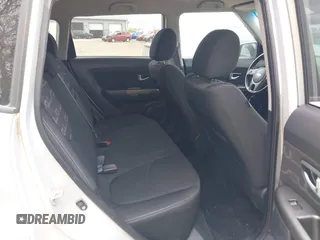 2013 Kia Soul + z VIN KNDJT2A63D7761273, wystawiony jako IAAI lot #42166793 z przebiegiem 134 647 mil mil oraz . Historia ofert i sprzedaży dostępna na DreamBid. Obrazek 8.