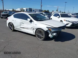 2022 Acura ILX w/Premium/A-Spec Package with VIN 19UDE2F81NA000054, listed as a IAAI auction lot 41417925 with 39,032 mi miles. Bid and sale history available at carsss.com. Image 1.