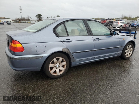 2002 BMW 3 Series 325xi with VIN WBAEU33462PF68483, listed as a Copart auction lot 82304824 with 179,275 mi miles and Salvage title. Bid and sale history available at DreamBid. Image 3.