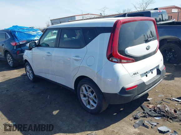 2021 Kia Soul S with VIN KNDJ23AUXM7124839, listed as a IAAI auction lot 41860802 with 38,856 mi miles and . Bid and sale history available at DreamBid. Image 3.